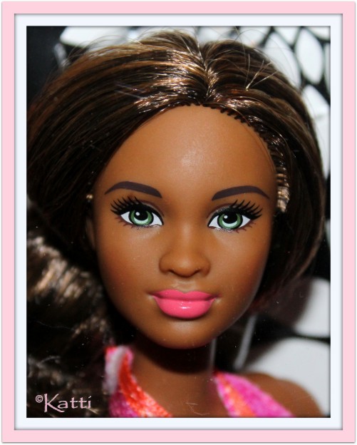 Mbili discount barbie doll