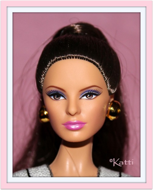 Kattis Dolls