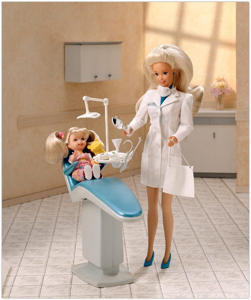 Barbie dentiste shop